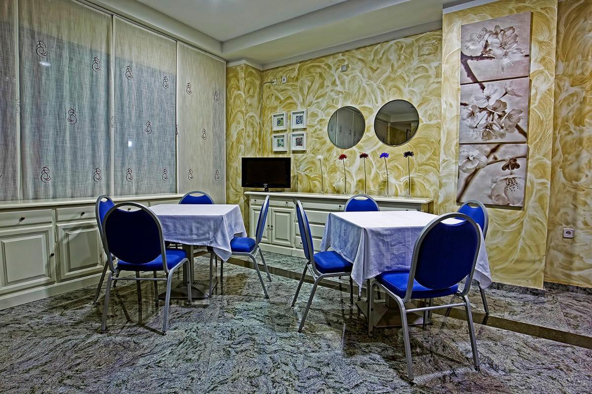 Hostal Stop Cantalejo Buitenkant foto